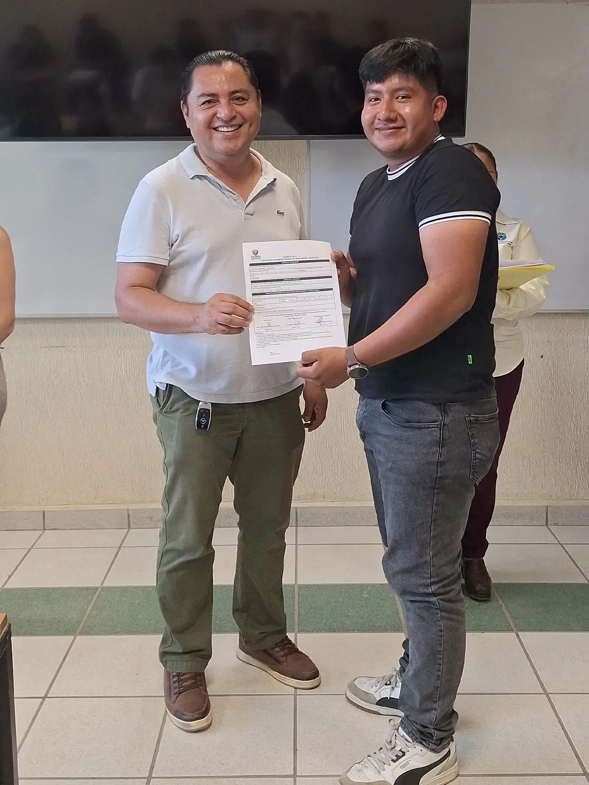 Reconocimiento a integrante de la comunidad tecnológica